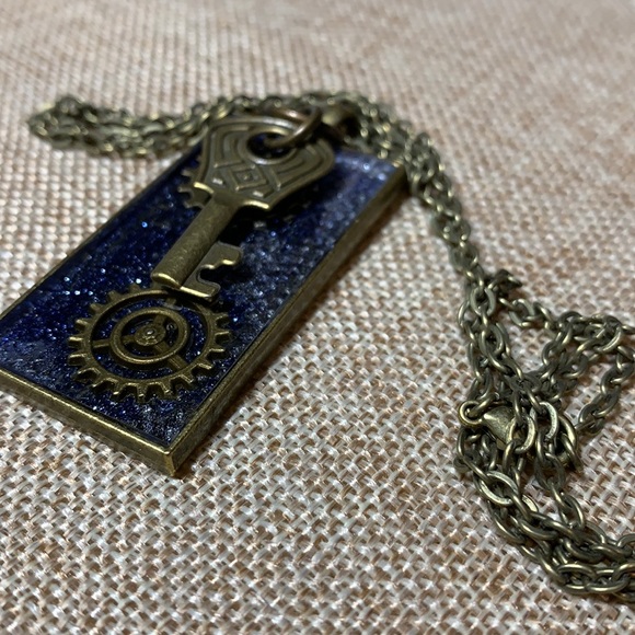 Key Gears Necklace Handmade New One of a kind. - Picture 4 of 8